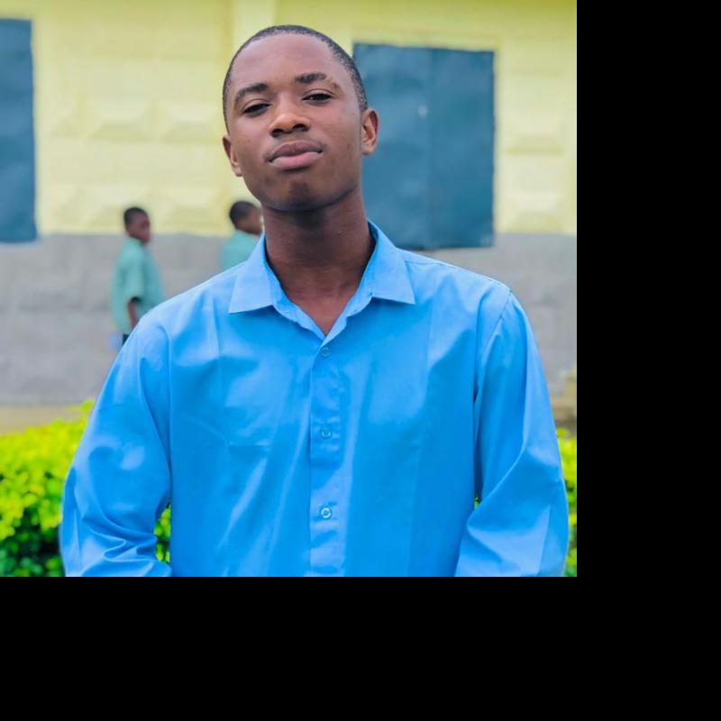 Profile picture of Collins009